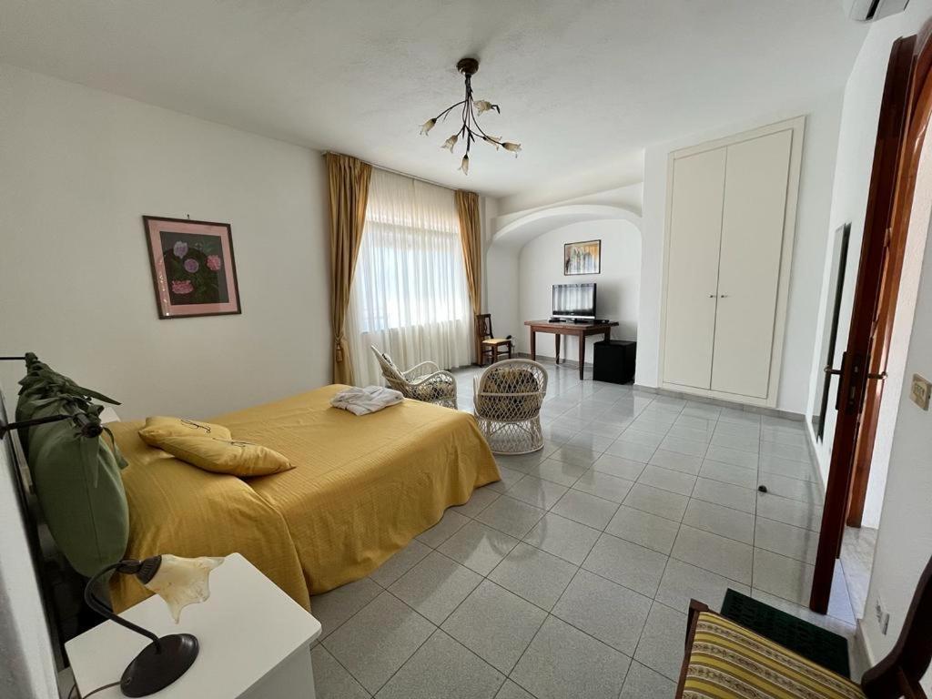Villa Loreta Forio  Екстер'єр фото