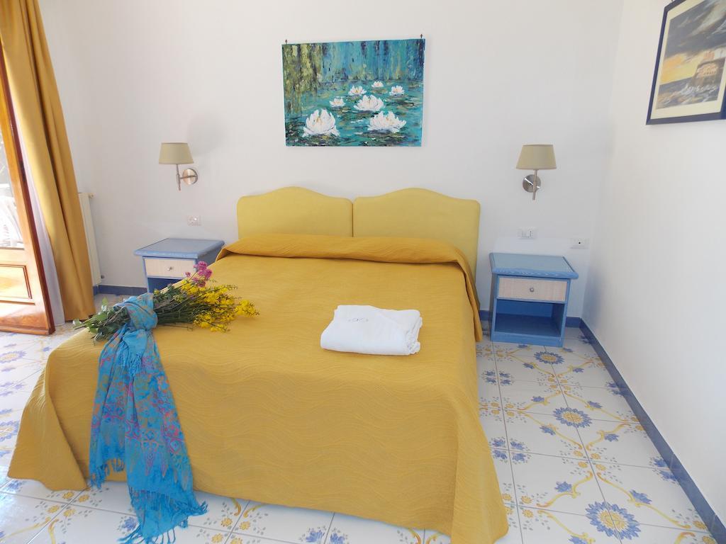 Villa Loreta Forio  Екстер'єр фото